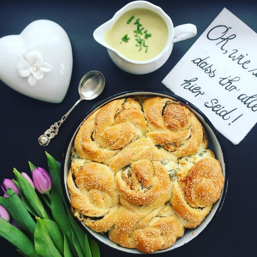 Herzhaft gefüllte Schneckennudeln mit Bärlauch - Lecker macht süchtig